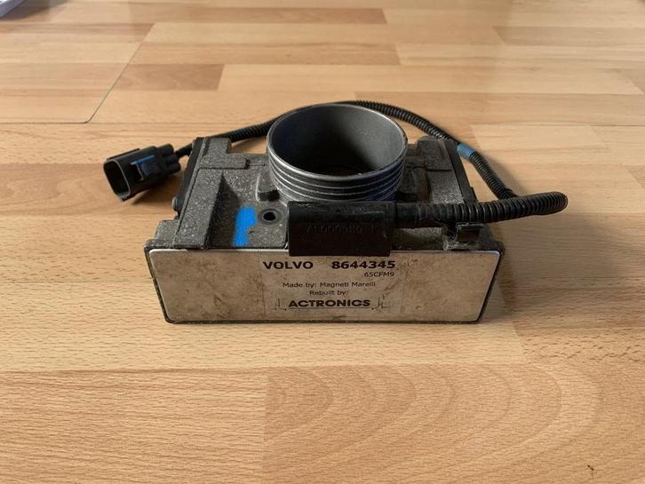 gasklephuis volvo 2.4 8644345 V70 S60 S80 ACTRONICS, Auto-onderdelen, Brandstofsystemen, Volvo, Gebruikt, Ophalen of Verzenden