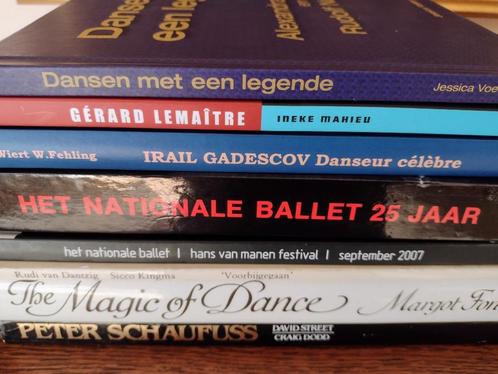 BOEKEN OVER BALLET, Boeken, Kunst en Cultuur | Dans en Theater, Zo goed als nieuw, Ballet of Musical, Ophalen of Verzenden