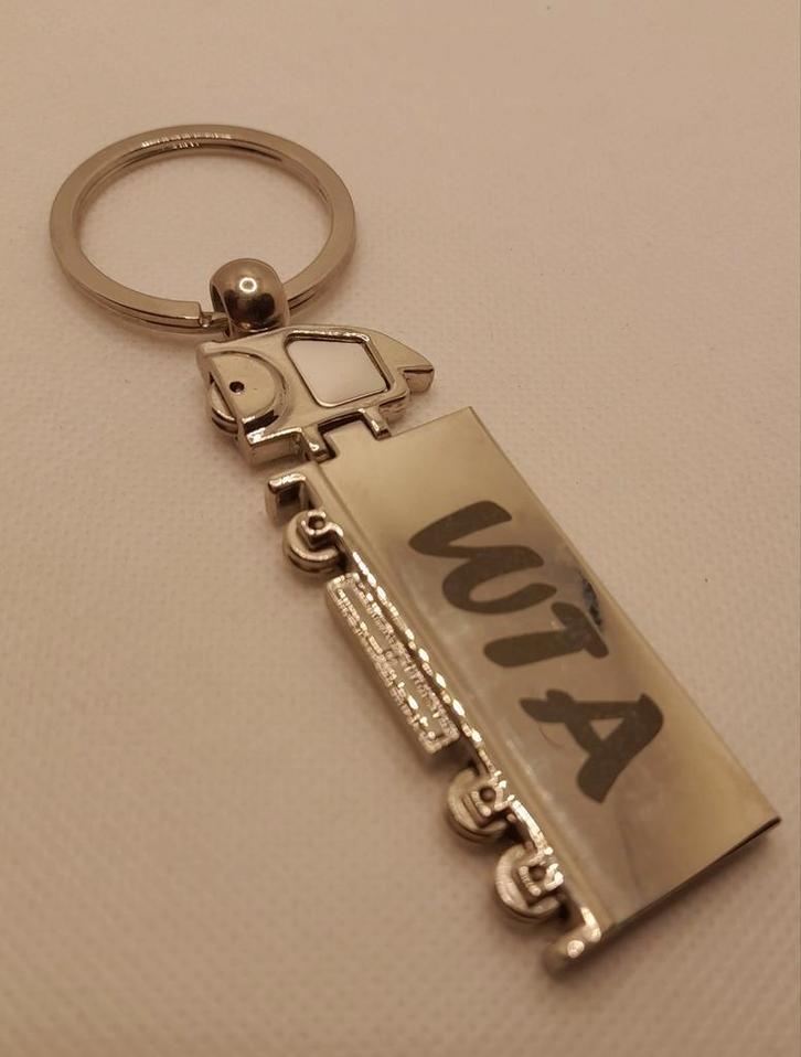 Mooie sleutelhanger Vrachtwagen metaal, Verzamelen, Sleutelhangers, Zo goed als nieuw, Merk, Ophalen of Verzenden