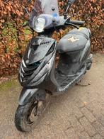 Piagio zip snor 2019 glans zwart beschadigd, Ophalen of Verzenden, Zo goed als nieuw
