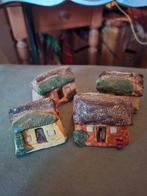 Vier Miniatuur Huisjes, Ophalen of Verzenden, Gebruikt