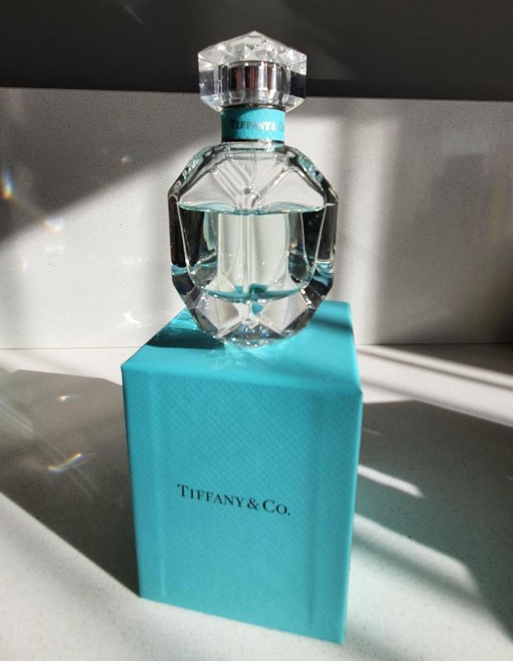 Tiffany & Co Eau de Parfum 50 ml, Sieraden, Tassen en Uiterlijk, Uiterlijk | Parfum, Zo goed als nieuw, Ophalen of Verzenden