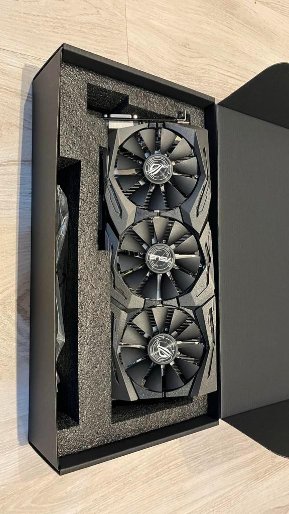 Asus Rog Strix 1070 Ti, Computers en Software, Videokaarten, Zo goed als nieuw, Nvidia, PCI-Express 3.0, GDDR5, HDMI, Ophalen of Verzenden