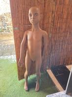 Staande kinderpaspop maat 122 /128 met voet, Ophalen