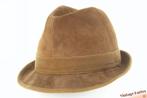 Vintage vissershoed beigebruin suedeleer 56 gratis verzenden, Kleding | Heren, Hoeden en Petten, Ophalen of Verzenden, Zo goed als nieuw