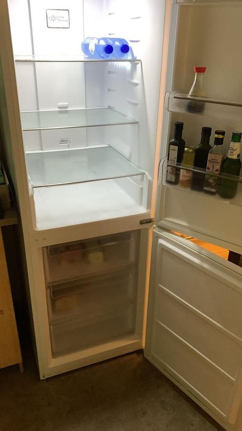Frilec Koelkast vriescombinatie - no frost, Witgoed en Apparatuur, Koelkasten en IJskasten, Zo goed als nieuw, Met aparte vriezer