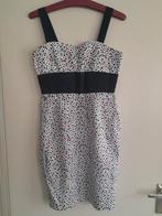 Vintage Italiaans design jurk maat 38 pin up '60, Ophalen of Verzenden, Zo goed als nieuw, Maat 38/40 (M), Knielengte