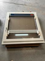 Nieuw kozijn Maroni/Meranti hardhout, Raamkozijn, Ophalen of Verzenden, Zo goed als nieuw, 75 tot 150 cm