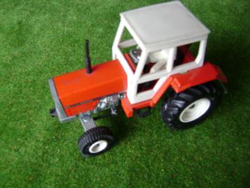 Massey Ferguson 3050 van Siku met stocknummer 2853