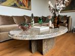 Prachtige vintage salontafel marmer ovaal groen roze, Huis en Inrichting, Tafels | Salontafels, 50 tot 100 cm, Minder dan 50 cm