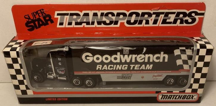 Matchbox CY-104 A-2 Kenworth GOODWRENCH RACING TEAM, Hobby en Vrije tijd, Modelauto's | Overige schalen, Zo goed als nieuw, Bus of Vrachtwagen