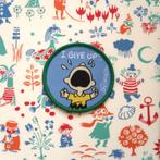 Charlie Brown van Snoopy opstrijkplaatje patch badge embleem, Hobby en Vrije tijd, Nieuw, Overige applicaties, Verzenden