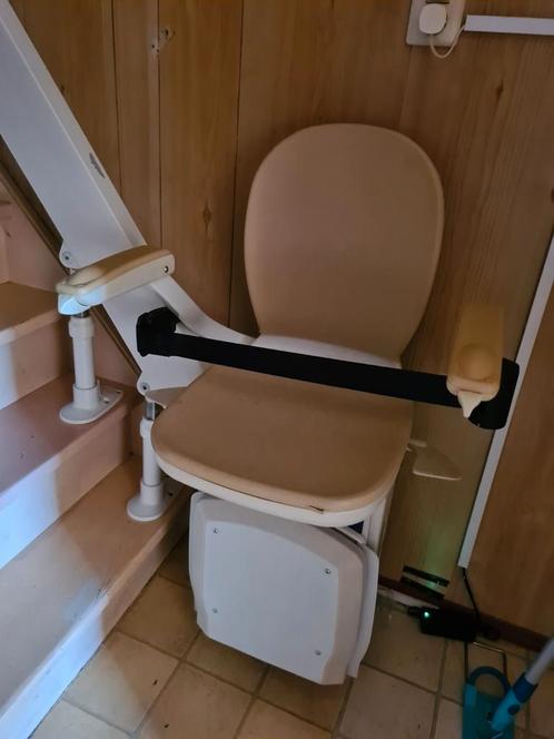Acorn Curve 180 traplift, Diversen, Trapliften, Gebruikt, Ophalen