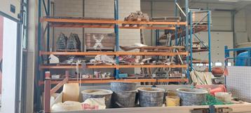 Palletstellingen, dubbele en enkele draagarmstellingen beschikbaar voor biedingen