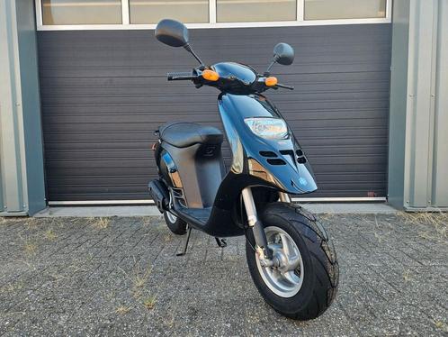 PIAGGIO TYPHOON 2T 50CC BJ 2002 ZWART 301KM! TOPSTAAT!, Fietsen en Brommers, Brommers | Tuning en Styling, Zo goed als nieuw, Ophalen of Verzenden