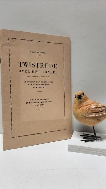 Voetius, Gijsbertus; Twistrede over het toneel  beschikbaar voor biedingen