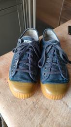 Gstar-raw donkerblauwe spijkerstof gympen maat 41, Kleding | Dames, Schoenen, Ophalen of Verzenden, Gedragen, Blauw, Sneakers of Gympen