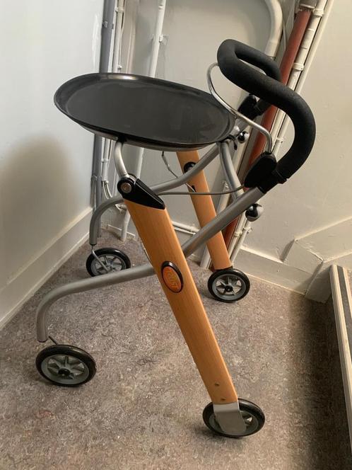 Trust let’s go binnen rollator, Diversen, Rollators, Zo goed als nieuw, Lichtgewicht, Opvouwbaar, Ophalen