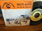 Brigitte Bardot - Em Rio De Janeiro - Originele Single, Cd's en Dvd's, Vinyl Singles, 7 inch, Single, Ophalen of Verzenden, Zo goed als nieuw