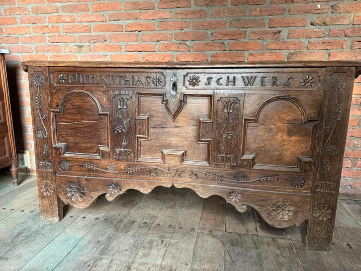 Antieke dekenkist 1711 - Prachtig stuk!, Antiek en Kunst, Antiek | Meubels | Kasten, Ophalen of Verzenden