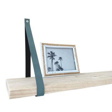 2 wandplanken steigerhout met groen blauw leren plankdragers beschikbaar voor biedingen