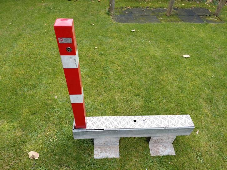 Verzonken anti parkeerpaal, 2 stuks, Doe-het-zelf en Verbouw, Overige Doe-het-zelf en Verbouw, Ophalen