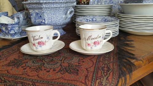 2 grote antieke kop met schotel boch la louviere, Antiek en Kunst, Antiek | Servies los, Ophalen of Verzenden