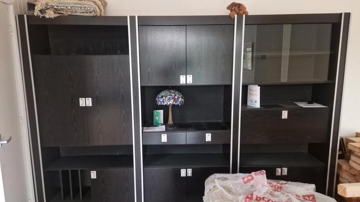 Mooie Grote Wandkast - 3 Meter Breed, Huis en Inrichting, Kasten | Buffetkasten, Gebruikt, 200 cm of meer, 200 cm of meer, 25 tot 50 cm