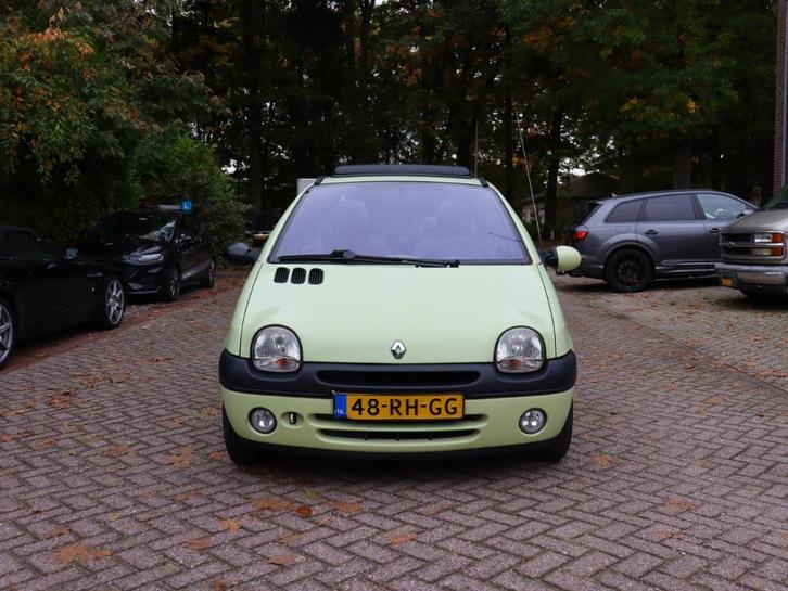 Renault Twingo 2005 airco /panoramadak/nieuw apk/, Auto's, Renault, Particulier, Twingo, Airbags, Elektrische ramen, Panoramadak