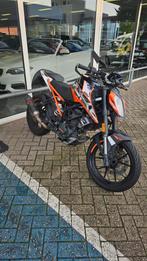Ktm duke 125. 125cc 11kw 15pk, 6 versnellingen, Gebruikt, 125 cc, Ophalen