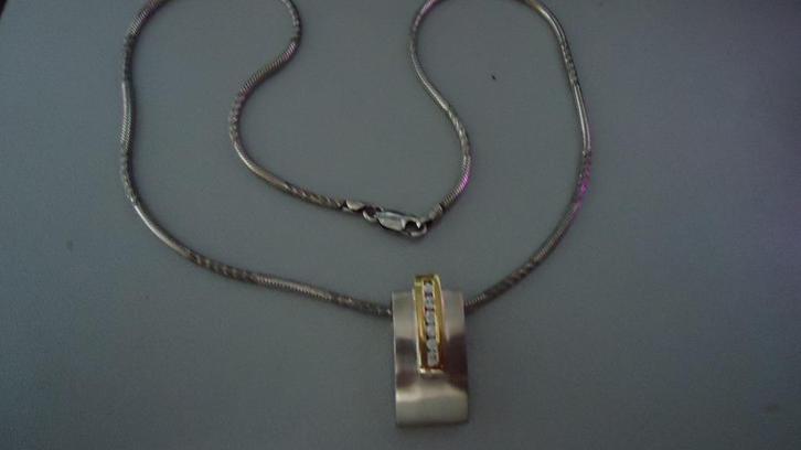 Zilver ketting met zilver hanger en goudaccent 6 steentjes, Sieraden, Tassen en Uiterlijk, Kettingen, Zo goed als nieuw, Zilver
