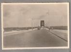 Nijmegen  oude foto Waalbrug 1948 Q, Ophalen of Verzenden, 1940 tot 1960, Gelderland