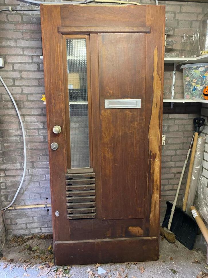 Authentieke jaren 30 voordeur met glas en rooster, Doe-het-zelf en Verbouw, Deuren en Horren, Gebruikt, Buitendeur, 200 tot 215 cm