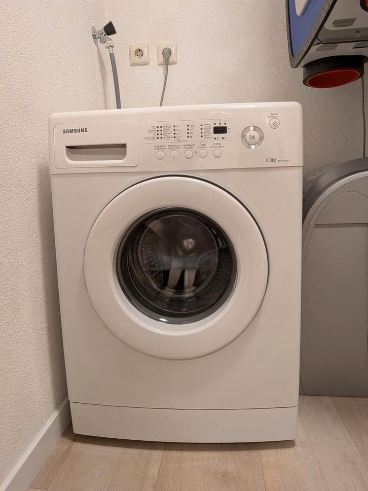 Samsung wasmachine - WF7604NAW - Goed onderhouden, Witgoed en Apparatuur, Wasmachines, Gebruikt, Voorlader, 4 tot 6 kg, 85 tot 90 cm