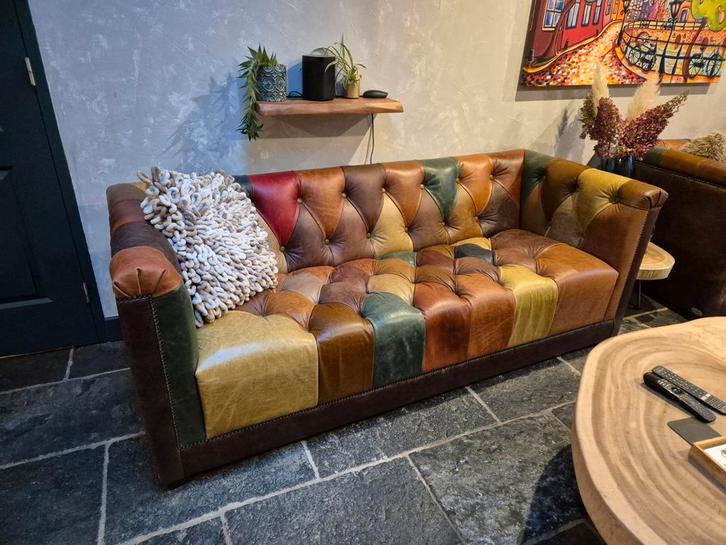 Samen 3500nieuwe Chesterfield multi Color patchwork banken!!, Huis en Inrichting, Banken | Sofa's en Chaises Longues, Zo goed als nieuw