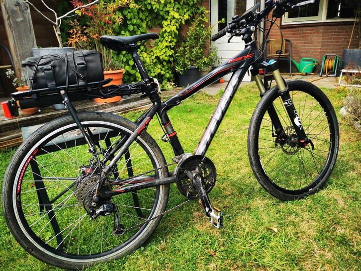 Stevens zelfbouw E bike MTB - maat S, Fietsen en Brommers, Elektrische fietsen, Gebruikt, Overige merken, Minder dan 47 cm, 50 km per accu of meer