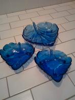 Schalen, van blauw glas, Huis en Inrichting, Woonaccessoires | Schalen en Manden, Schaal, Verzenden, Rond, Glas