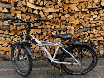 Batavus Snake Damesfiets 22 inch jongensfiets loekie beschikbaar voor biedingen