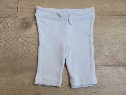 BD COLLECTION wit broekje maat 50 ~ TH2097, Kinderen en Baby's, Babykleding | Maat 50, Zo goed als nieuw, Jongetje of Meisje, Broekje