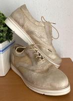 Lucky shoes schoenen maat 41, Kleding | Dames, Schoenen, Schoenen met lage hakken, Beige, Nieuw, Ophalen of Verzenden