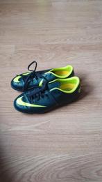 ‼️ Nike voetbalschoenen ‼️, Maat XS of kleiner, Schoenen, Ophalen of Verzenden, Zo goed als nieuw