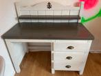 Brocante bureau, wel beschadigingen, Huis en Inrichting, Ophalen, Gebruikt, Bureau