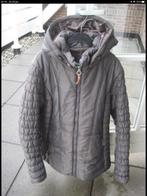 Luhta jas. Maat 46., Kleding | Dames, Jassen | Winter, Ophalen of Verzenden, Zo goed als nieuw, Maat 46/48 (XL) of groter