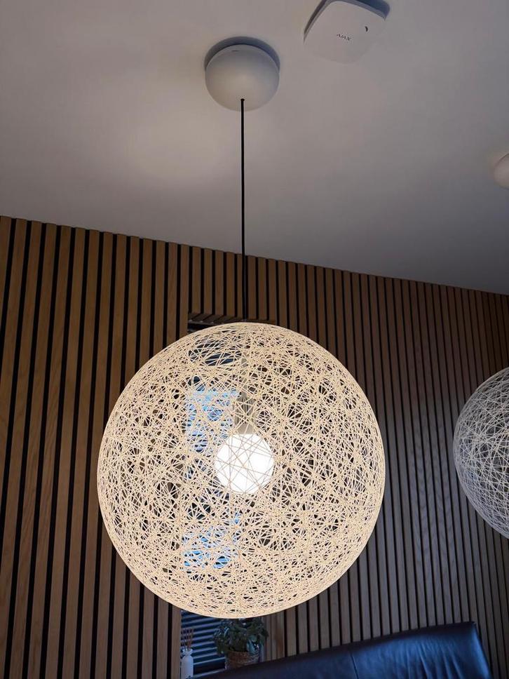 Moooi Random Light LED 50cm - twee stuks, Huis en Inrichting, Lampen | Hanglampen, Gebruikt, 50 tot 75 cm, Kunststof, Ophalen of Verzenden