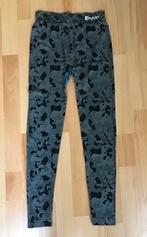 Kaytan thermo legging grijs camouflage maat 146-152, Kinderen en Baby's, Kinderkleding | Maat 146, Ophalen of Verzenden, Zo goed als nieuw