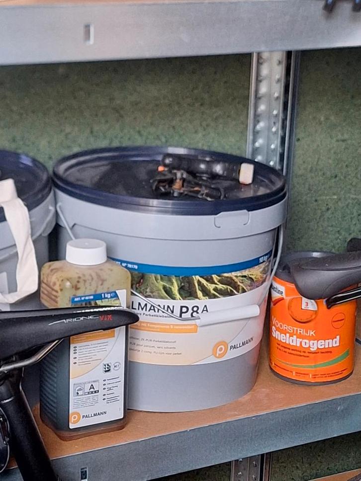 Pallmann P8 2K PU Parketlijm (4 stuks), Doe-het-zelf en Verbouw, Verf, Beits en Lak, Gebruikt, Lak, Minder dan 5 liter, Overige kleuren