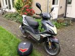 AGM R8 scooter van 2015, Fietsen en Brommers, AGM, Benzine, Maximaal 45 km/u, 50 cc