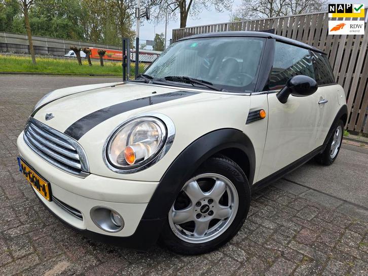 Mini Mini 1.6 Cooper/ 2e eigenaar/nap/airco/apk/29-01-2026/r, Auto's, Mini, Bedrijf, Te koop, Cooper, ABS, Airbags, Airconditioning
