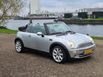Mini Mini Cabrio 1.6 Cooper Chili / Stoelverwarming / Airco, Auto's, Voorwielaandrijving, Gebruikt, 4 cilinders, Cabriolet