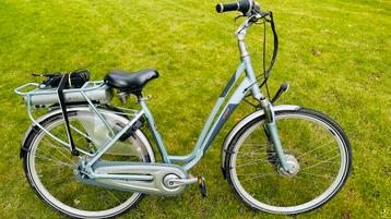 Nette mooie unisex damesfiets E-bike Amslod Carlton 49cm beschikbaar voor biedingen